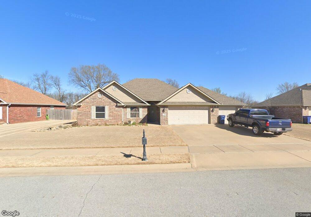 904 Carter Ct, Siloam Springs, AR 72761 - photo 1