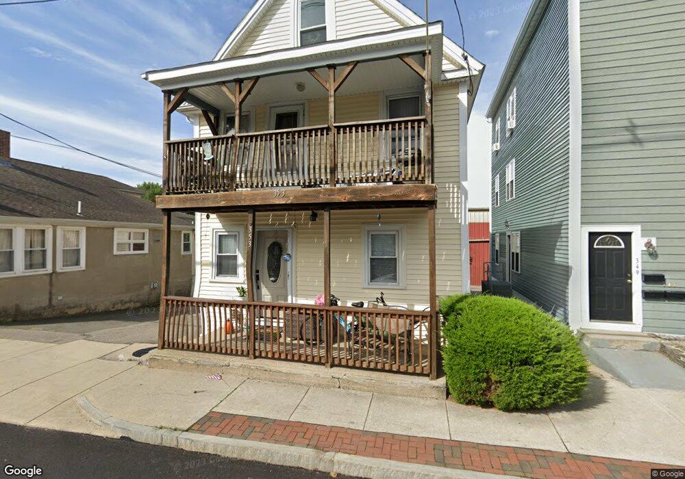 353 Union St, Franklin, MA 02038 - photo 1