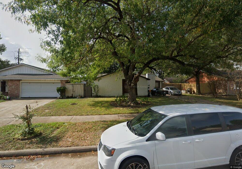 10707 Heather Hill Dr, Houston, TX 77086 - photo 1