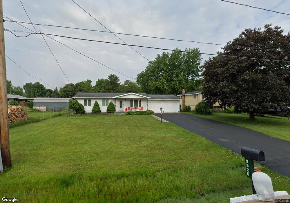 5325 Hopkins Rd, Flint, MI 48506 - photo 1