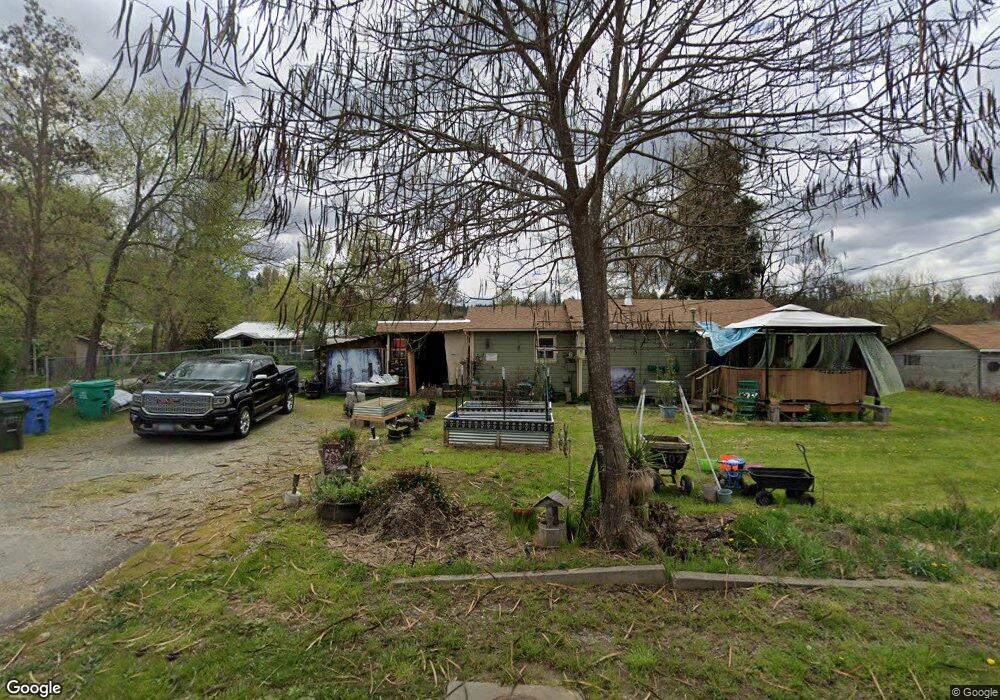 209 Grandview Ave, Grants Pass, OR 97527 - photo 1