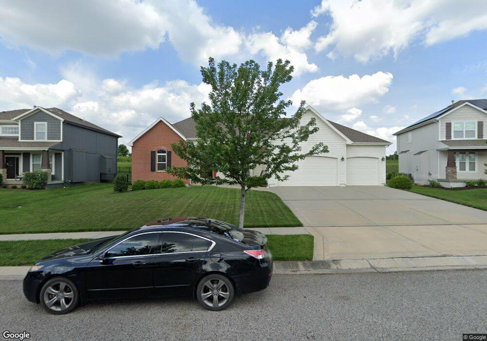 10130 Deer Run St, Lenexa, KS 66220 - photo 1