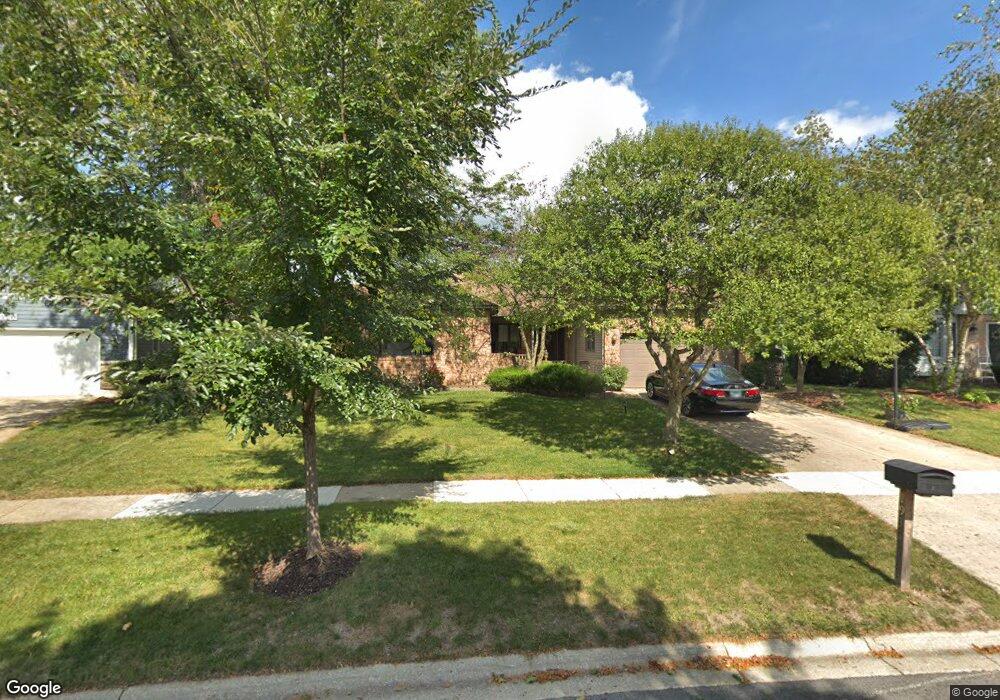 1930 Aspen Dr, Algonquin, IL 60102 - photo 1