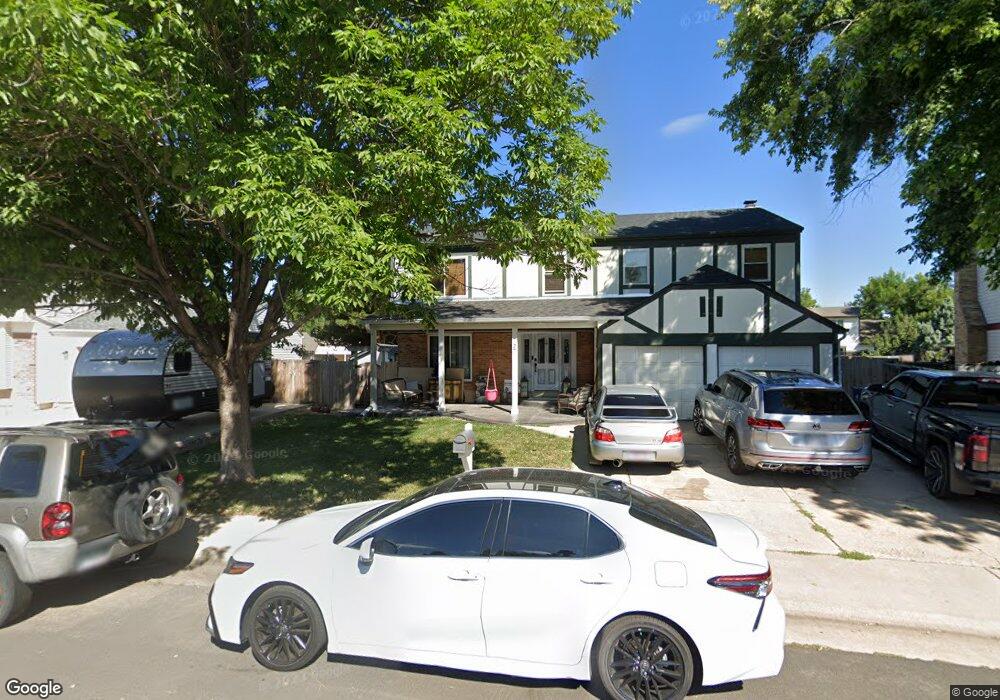 727 S Laredo Cir, Aurora, CO 80017 - photo 1