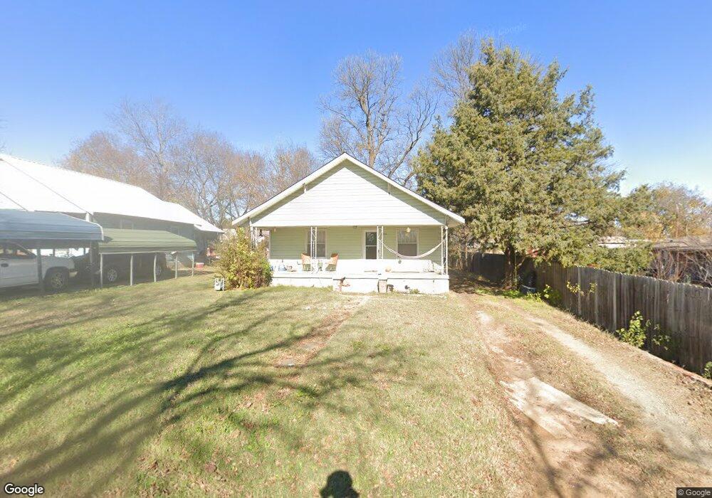 906 W Meacham St, Henryetta, OK 74437 - photo 1