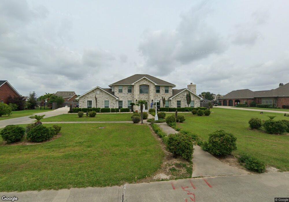 1718 Swan Dr, Lake Charles, LA 70605 - photo 1