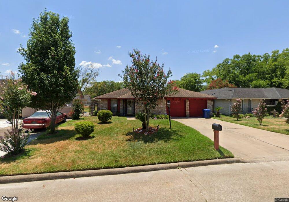 1919 Aldsworth Dr, Houston, TX 77088 - photo 1
