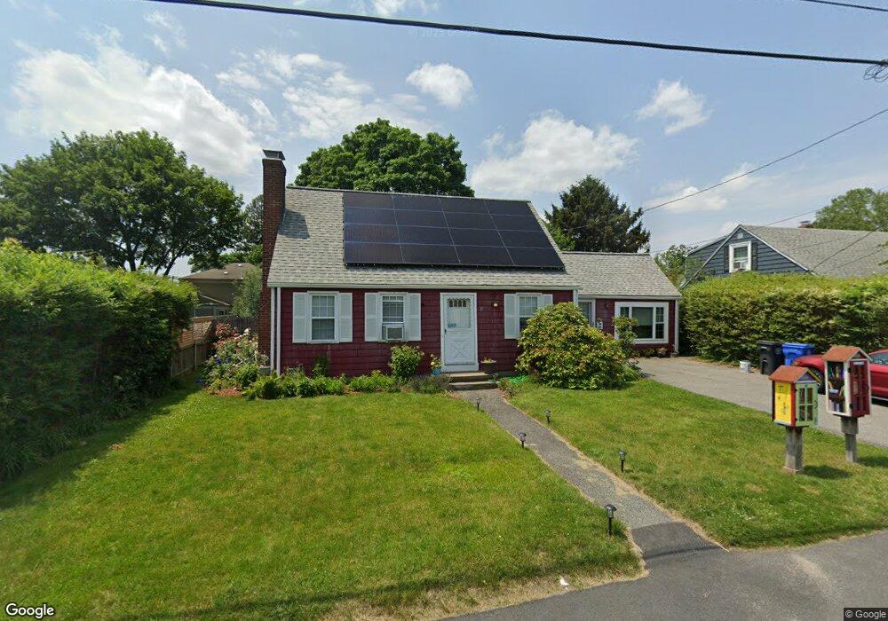 81 Kenyon Rd, Cranston, RI 02910 - photo 1