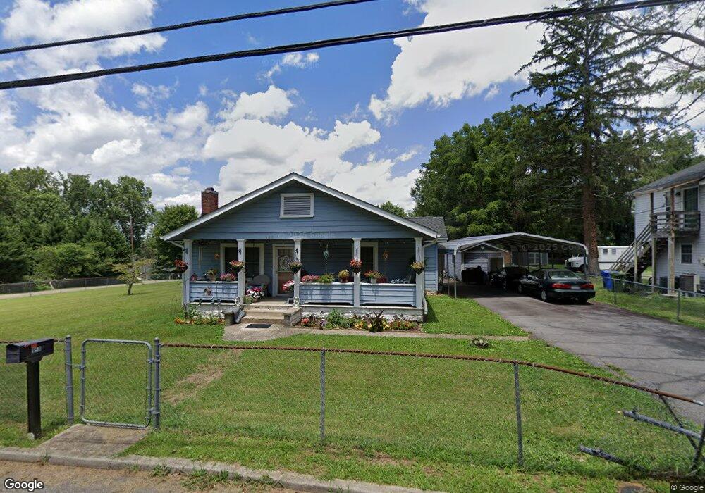 950 W Chapel Rd, Asheville, NC 28803 - photo 1