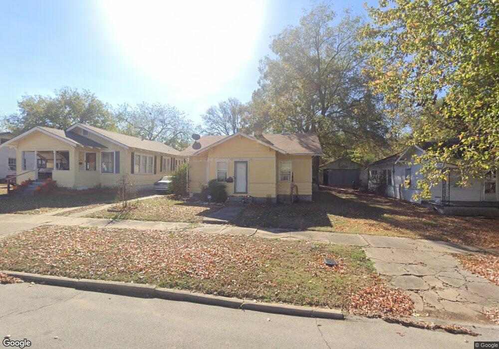 516 E 15th St, Okmulgee, OK 74447 - photo 1