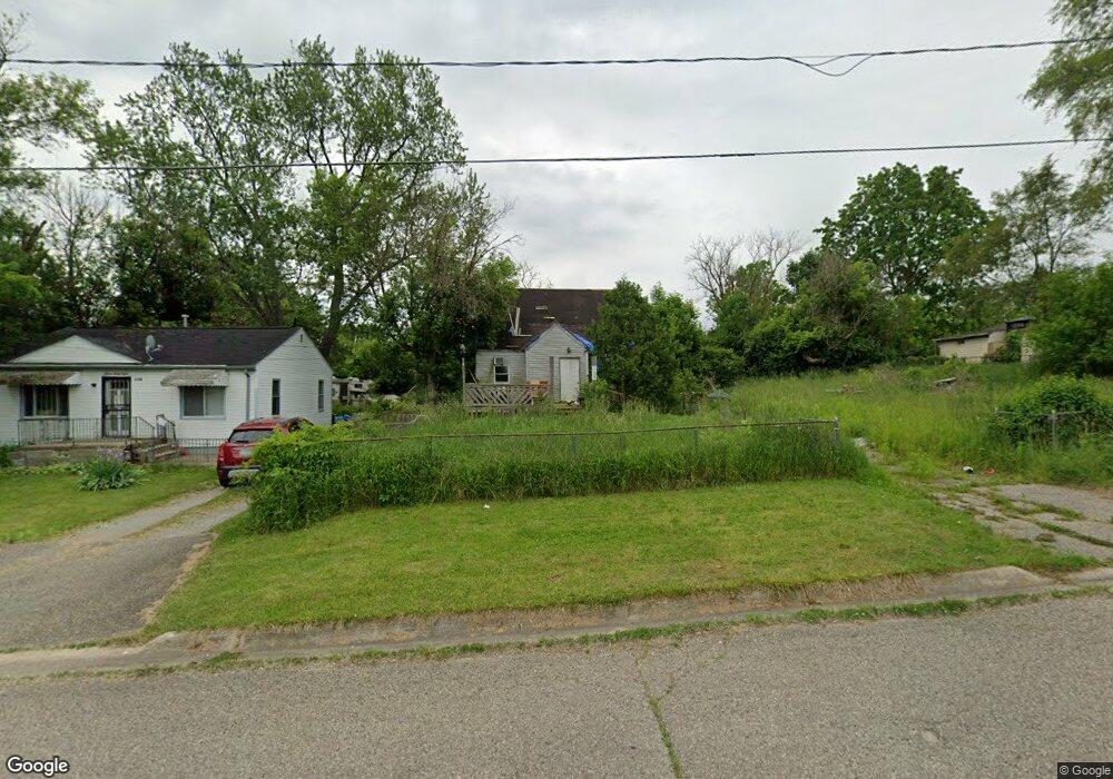 1132 E Juliah Ave, Flint, MI 48505 - photo 1