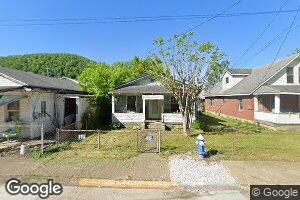 208 Williams St, Cedar Grove, WV 25039
