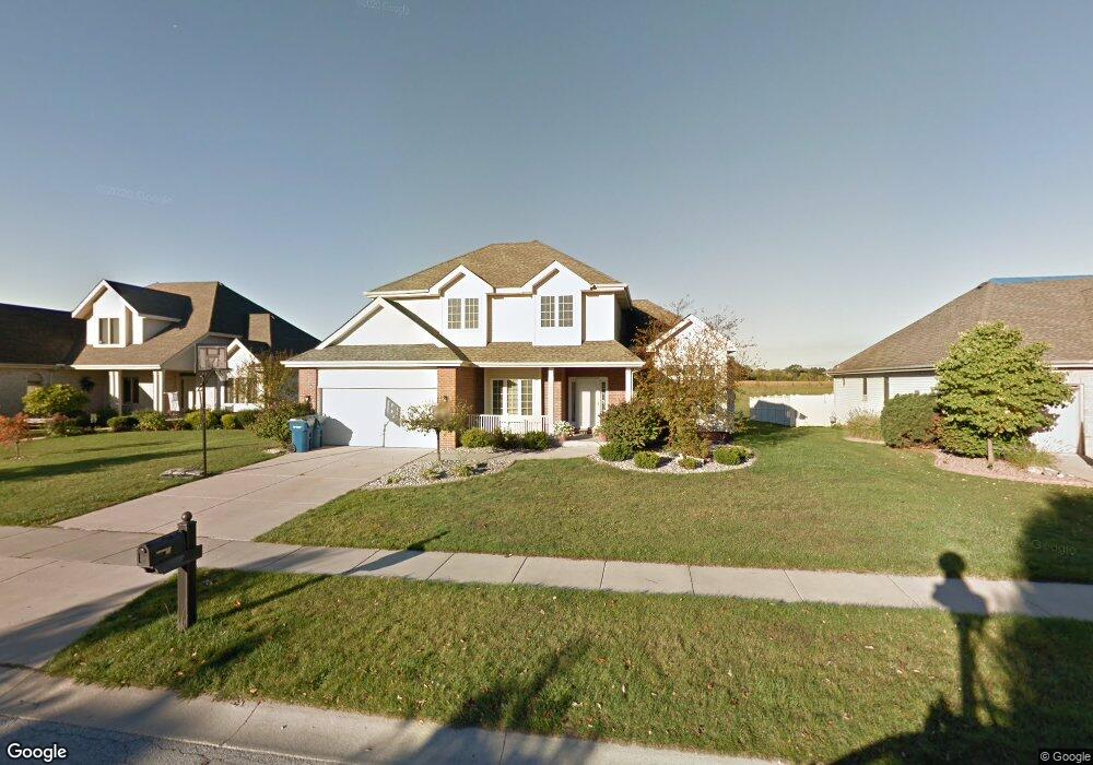 1424 Briar Crossing Dr, Dyer, IN 46311 - photo 1