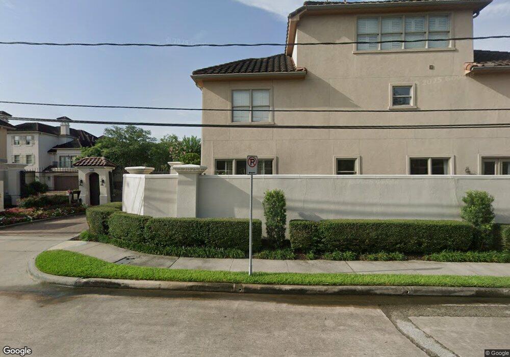 7723 N Hunters Creekway Dr, Houston, TX 77055 - photo 1