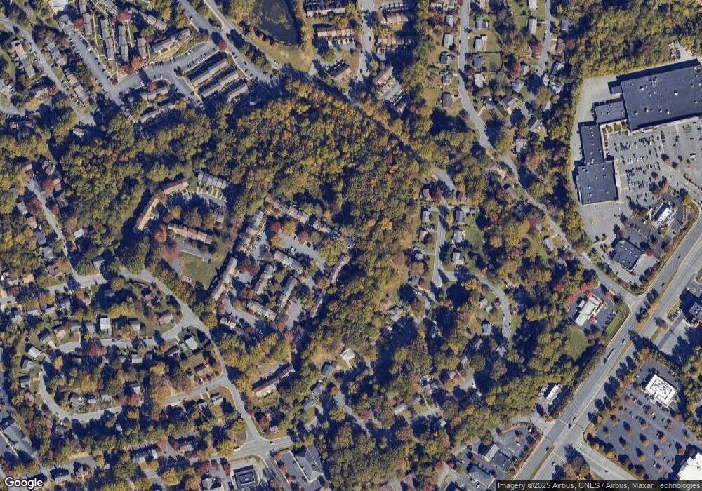 1442 Minor Ridge Ct, Charlottesville, VA 22901 - photo 1