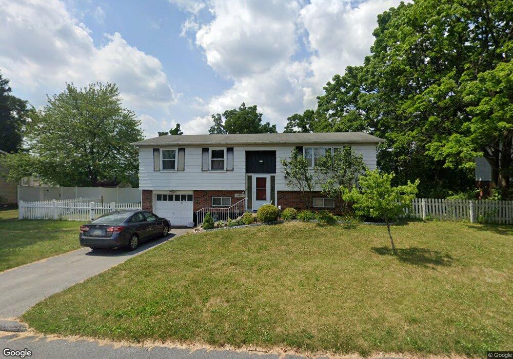 3489 Hickory Cir, Allentown, PA 18103 - photo 1