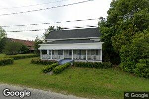7 Paulk Ave E, Willacoochee, GA 31650