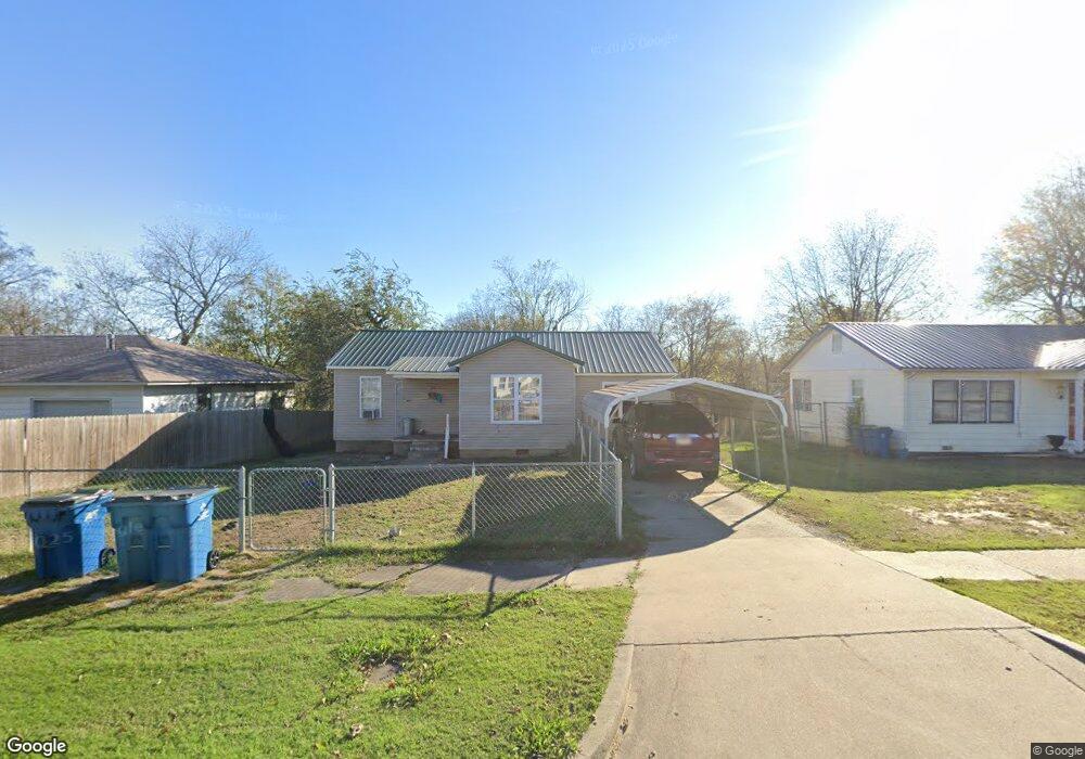 318 W Monroe Ave, McAlester, OK 74501 - photo 1
