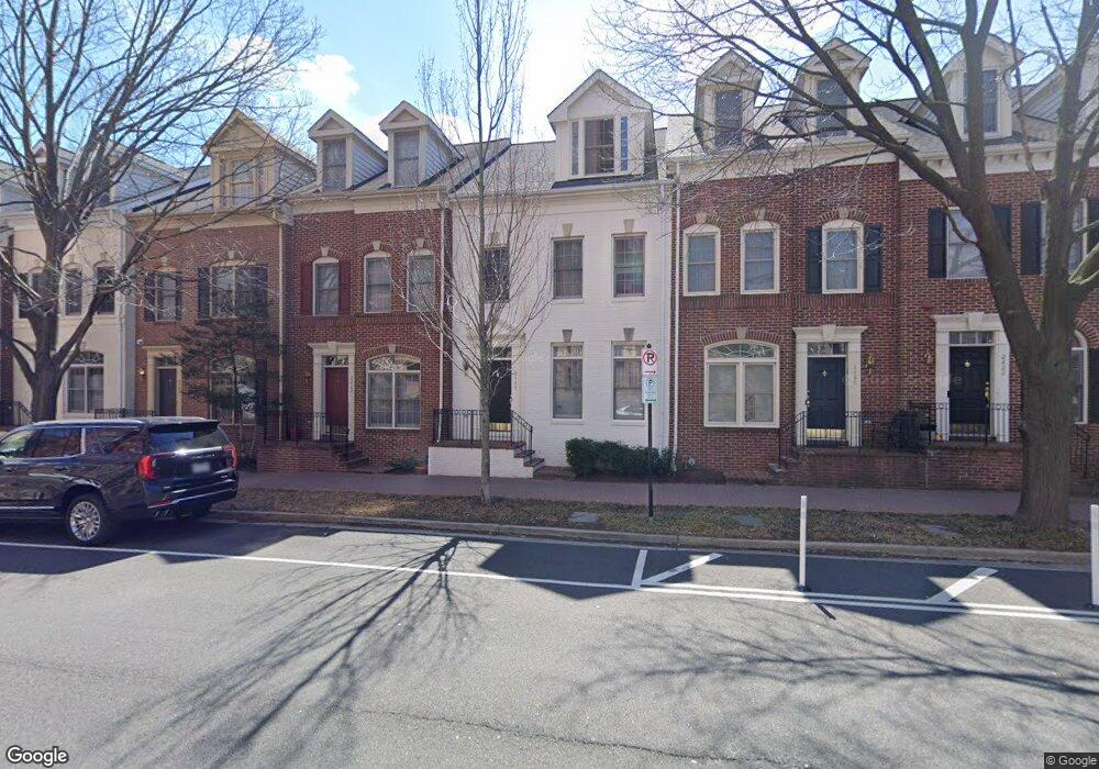 2424 14th St N, Arlington, VA 22201 - photo 1