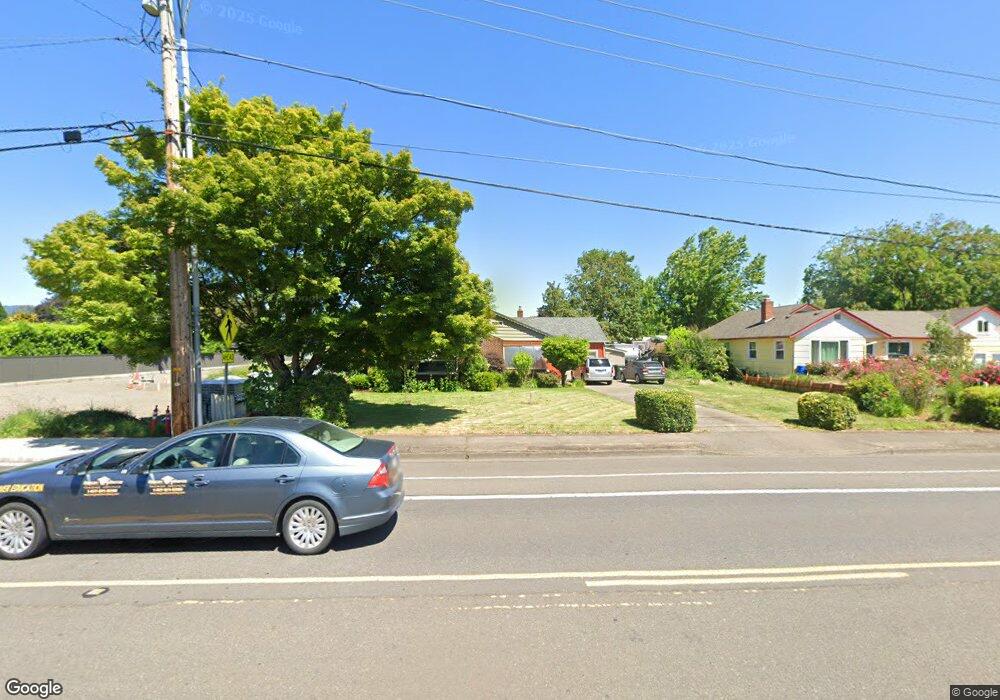 565 Oakway Rd, Eugene, OR 97401 - photo 1