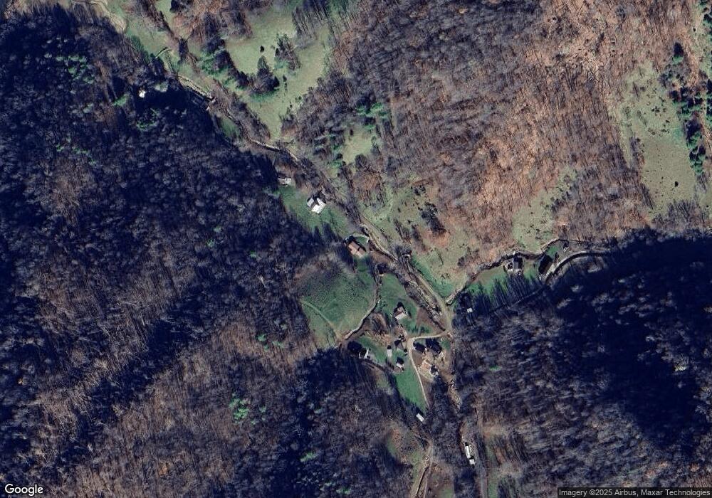 514 Silvers Gap Rd, Burnsville, NC 28714 - photo 1