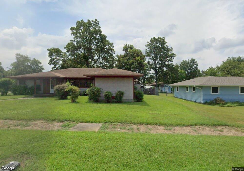 312 E Bluff St, Hugo, OK 74743 - photo 1