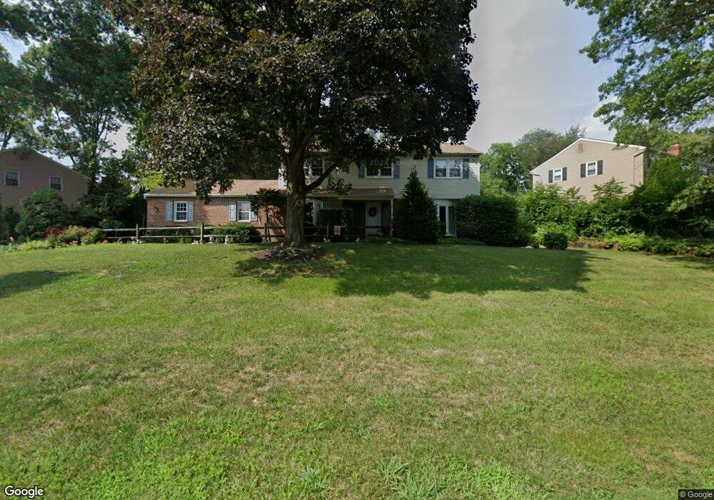 803 Daisy Ln, West Chester, PA 19382 - photo 1