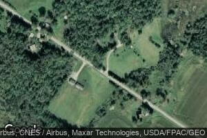 68 Potter Rd, Hudson, ME 04449