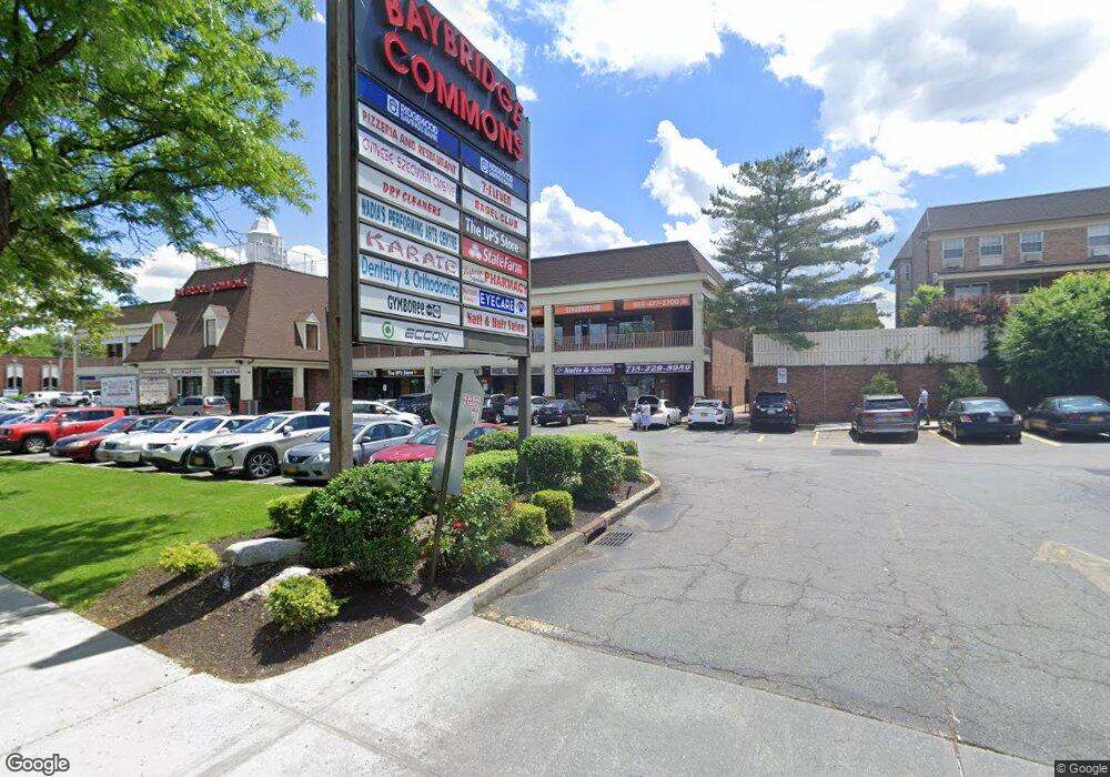 20802 Cross Island Pkwy, Flushing, NY 11360 - photo 1