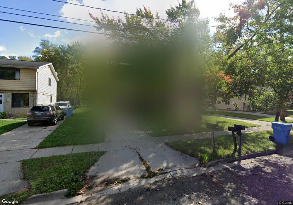 6201 Grovenburg Rd, Lansing, MI 48911 - photo 1