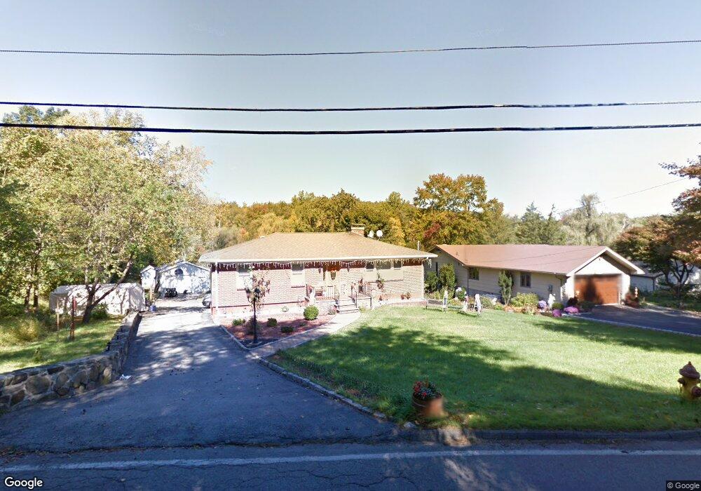 223 Watch Hill Rd, Cortlandt Manor, NY 10567 - photo 1