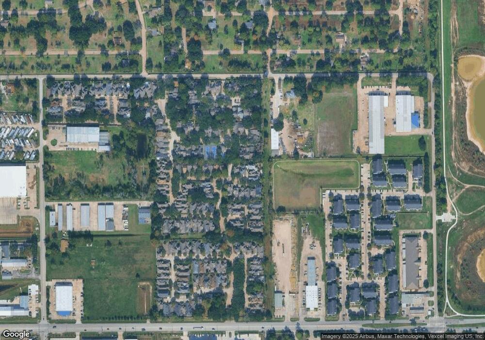 8008 Oakwood Bend Dr, Houston, TX 77040 - photo 1