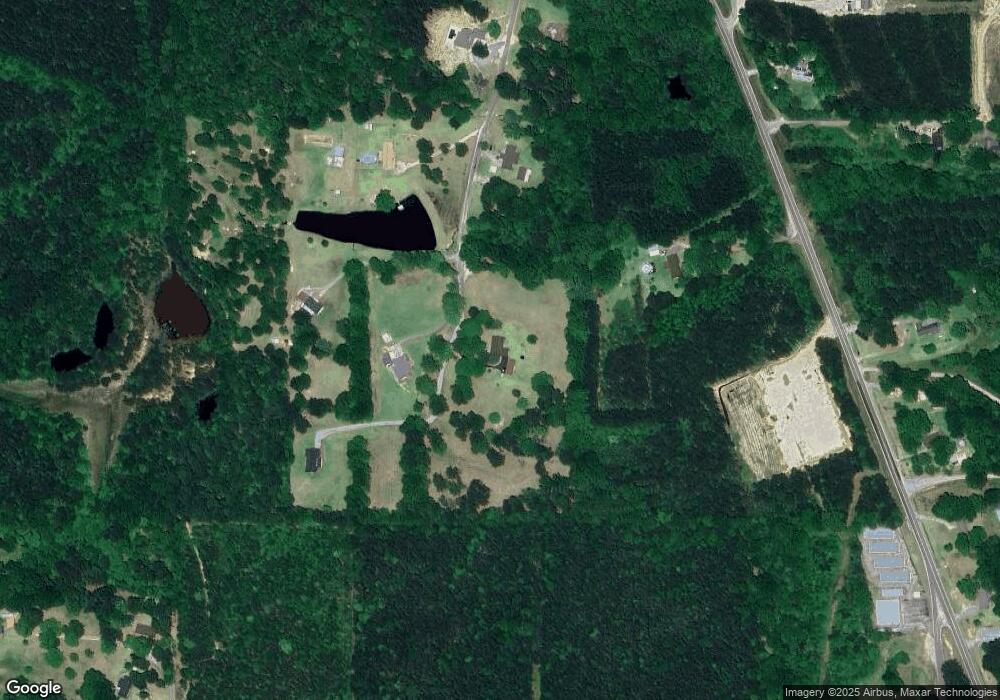 63 Kings Ln, Laurel, MS 39443 - photo 1