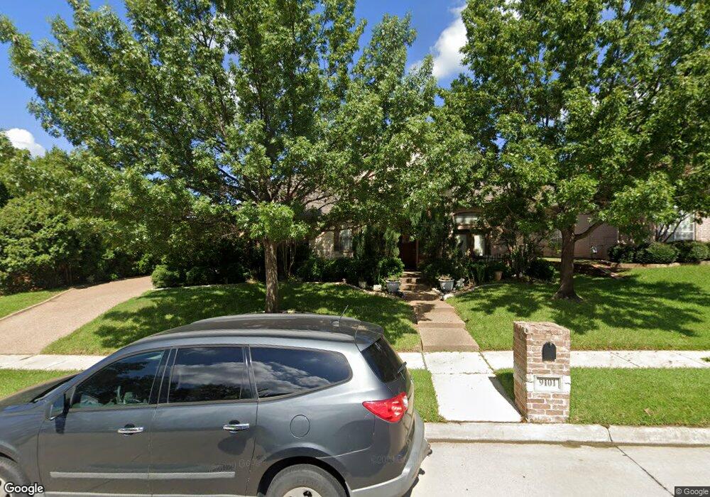 9101 Thornridge Dr, North Richland Hills, TX 76182 - photo 1