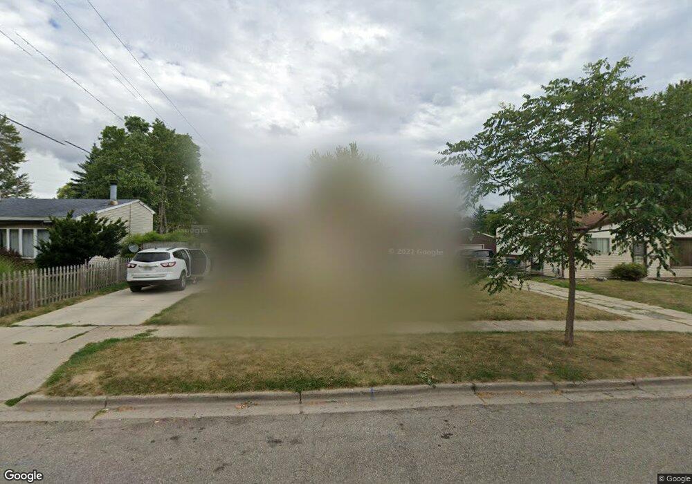 4601 Burchfield Ave, Lansing, MI 48910 - photo 1