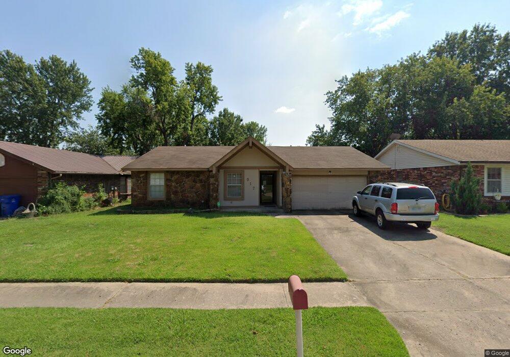917 W Oakridge St, Broken Arrow, OK 74012 - photo 1