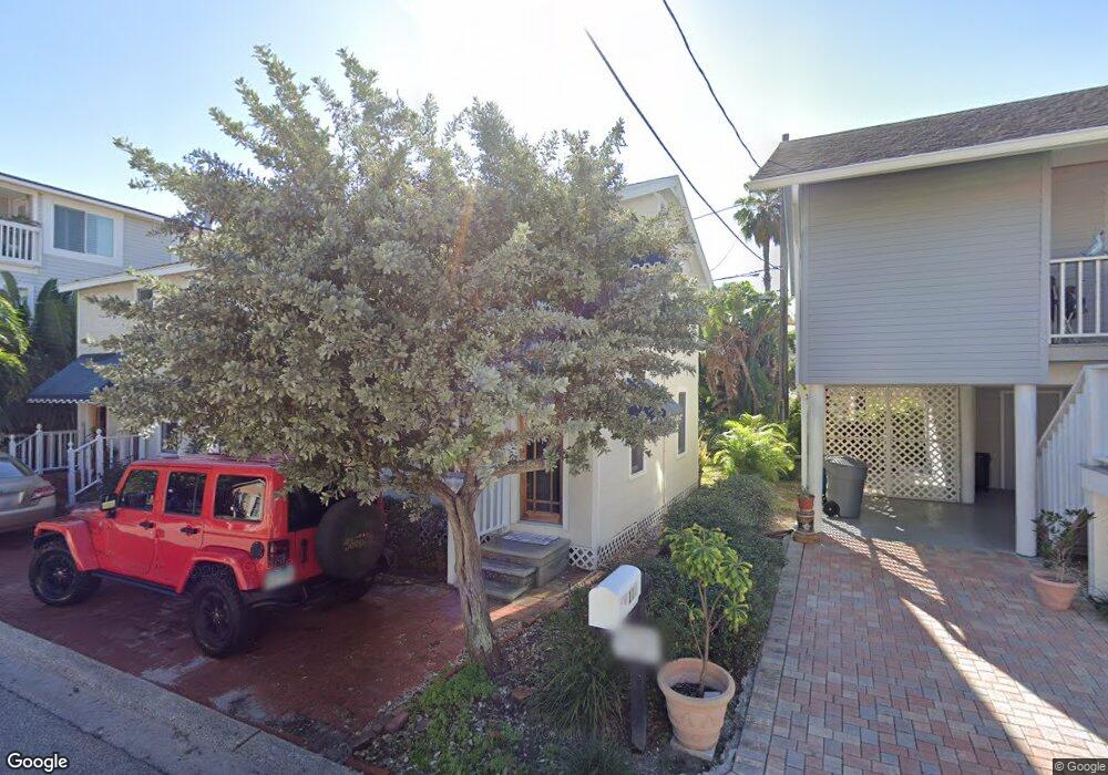 111 Bay Plaza, Treasure Island, FL 33706 - photo 1