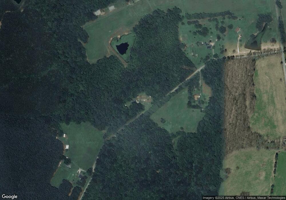 298 Pond Dr, Kenbridge, VA 23944 - photo 1