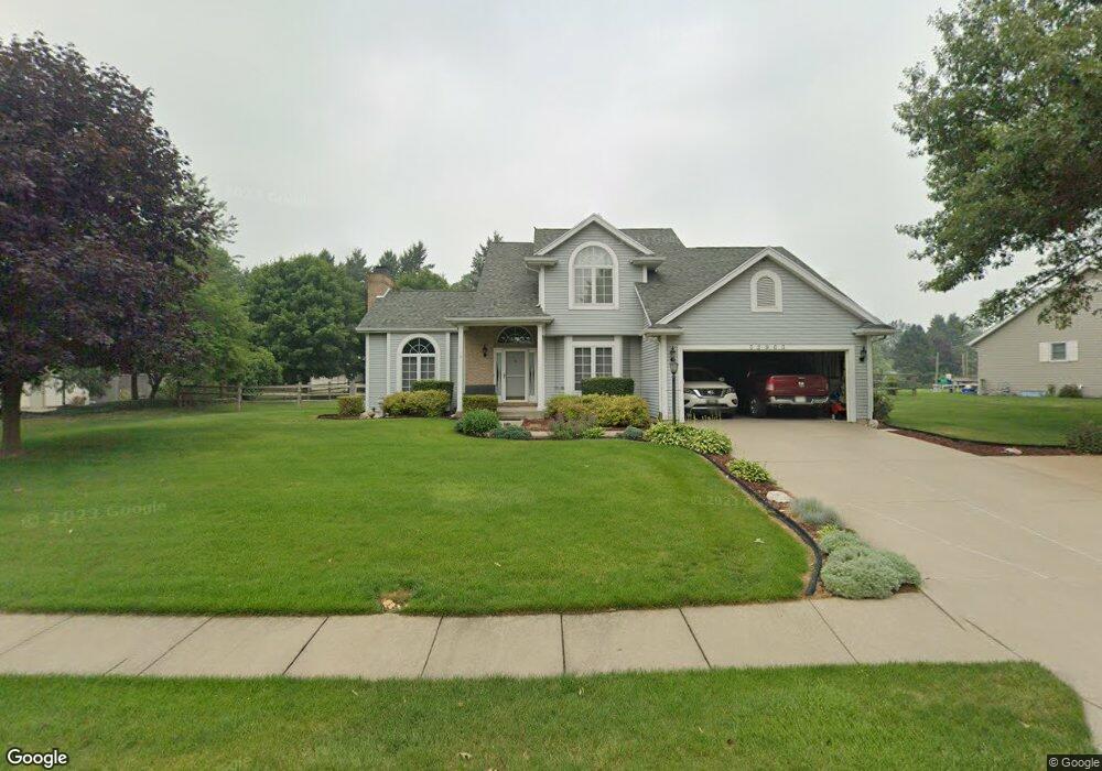 32963 Nature View Dr, New Carlisle, IN 46552 - photo 1