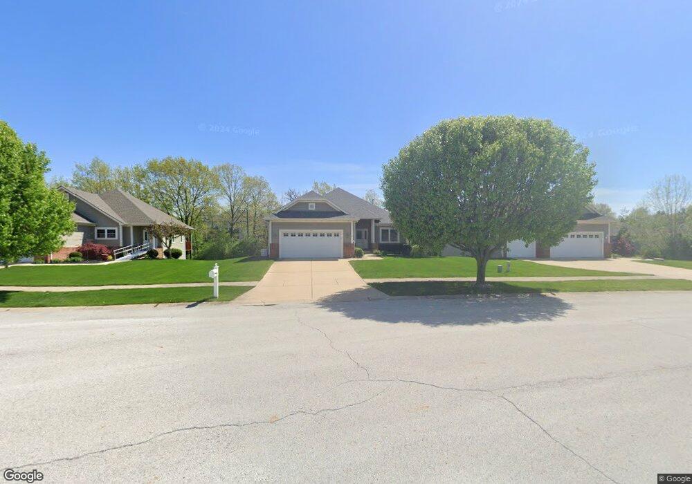 1411 Sleepy Hollow Ct, Crown Point, IN 46307 - photo 1