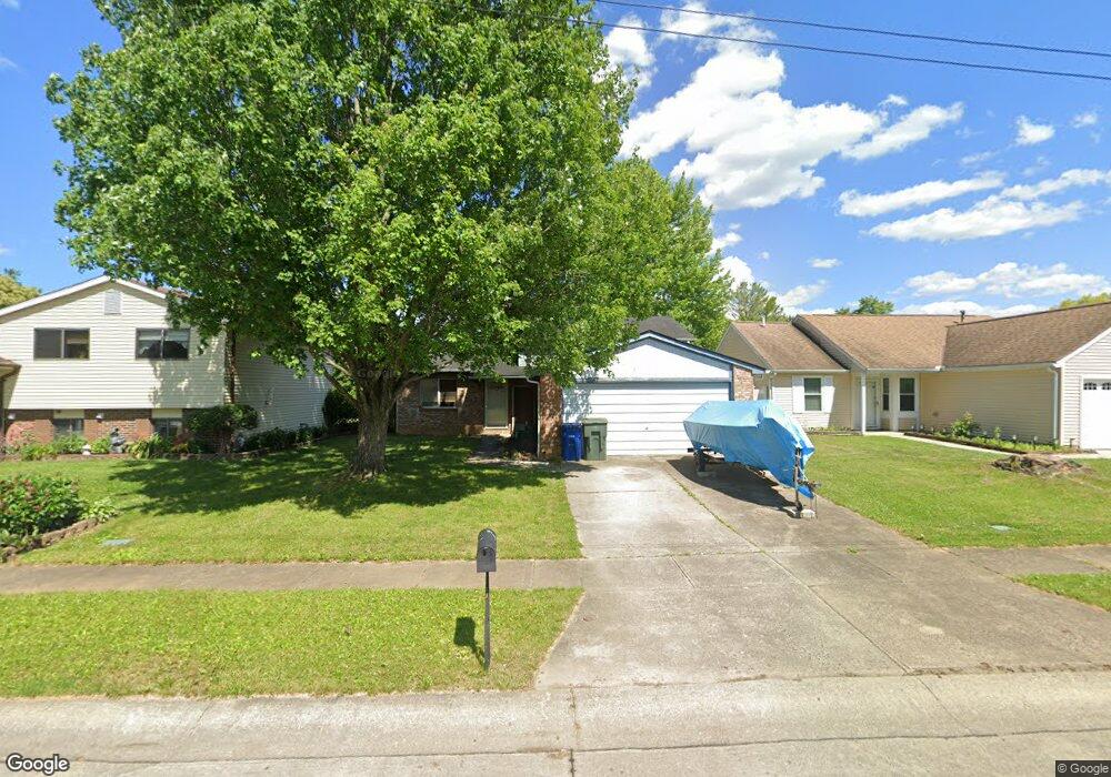 3030 Argonne Ct, Columbus, OH 43232 - photo 1