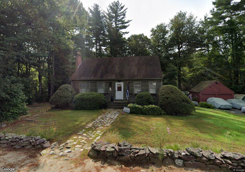 718 E Washington St, Hanson, MA 02341 - photo 1