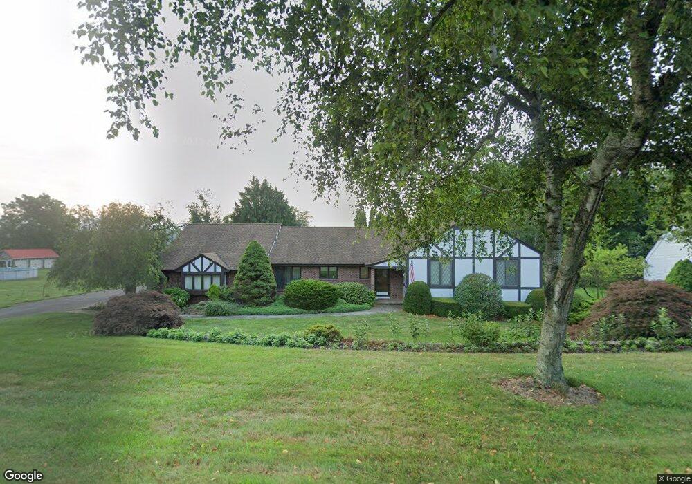 918 N Farms Rd, Wallingford, CT 06492 - photo 1