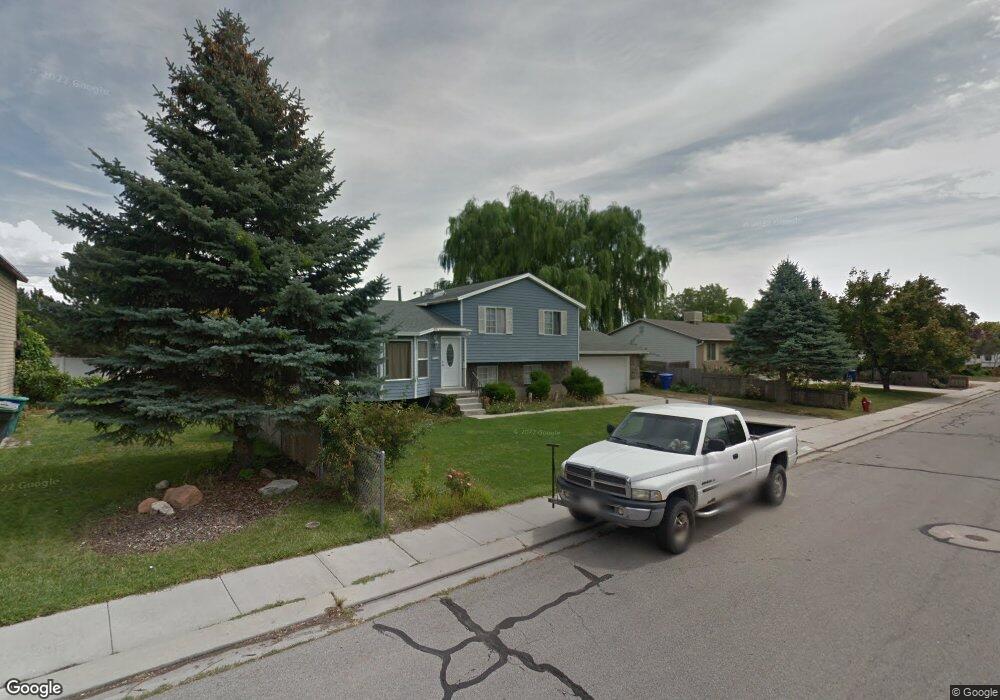 6705 S 3235 W, West Jordan, UT 84084 - photo 1