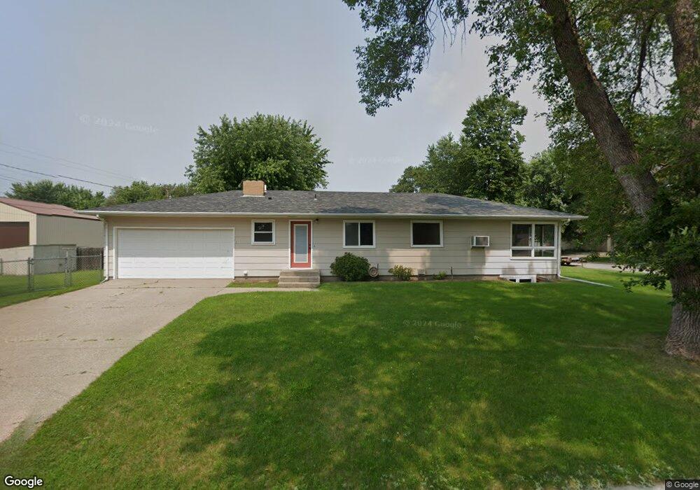 1701 5th Ave NE, Jamestown, ND 58401 - photo 1