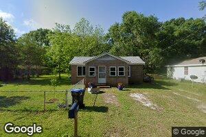 107 4th Ave, Chickasaw, AL 36611