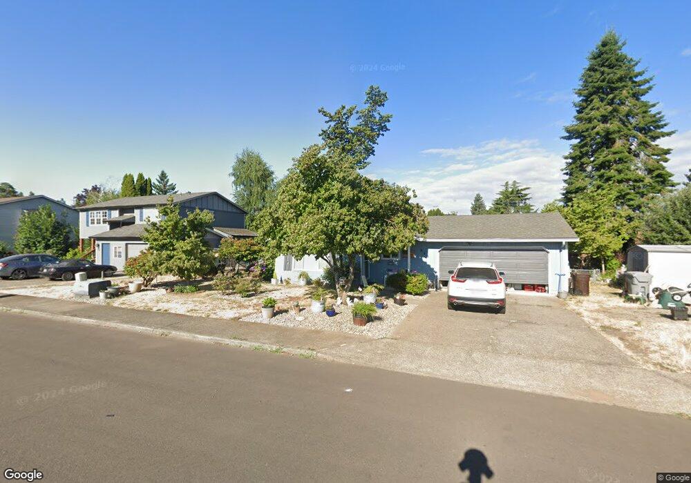 885 S Elm Ct, Canby, OR 97013 - photo 1