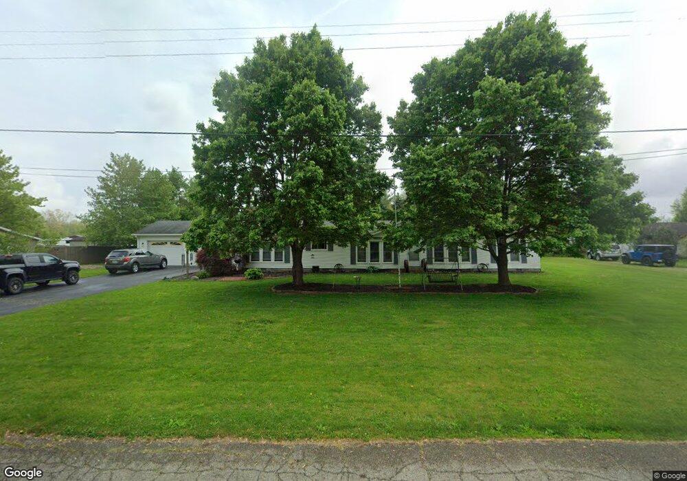 1102 E Wabash St, Converse, IN 46919 - photo 1