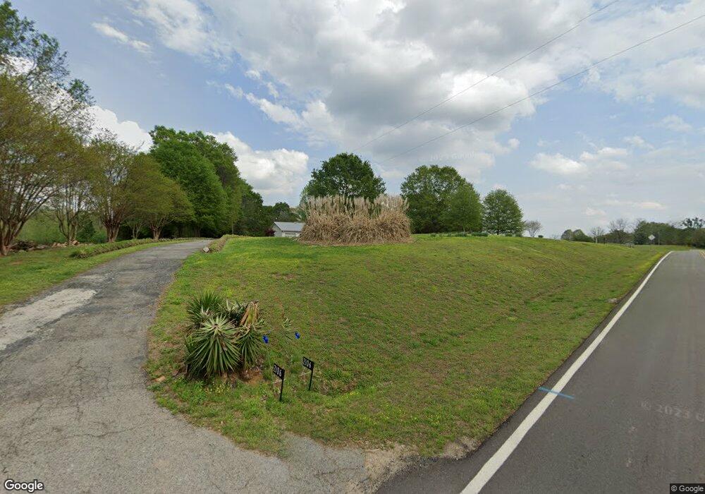 2106 Old State Rd, Pendergrass, GA 30567 - photo 1