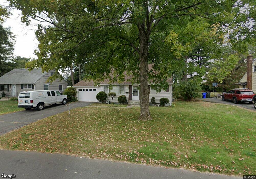 17 Burnham Dr, West Hartford, CT 06110 - photo 1